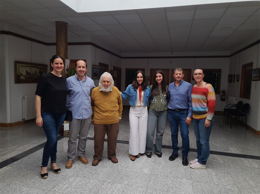 La huella del pincel. Exposición realizada en el Ayuntamiento de Arenales en 2025